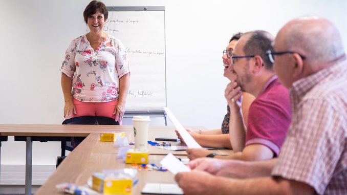 formation-continue-avantages Salle de formation d'adultes